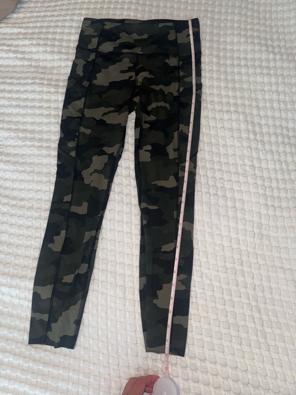 lululemon athletica Green & Black Camo High-Rise Leggings - Picture 5 of 7